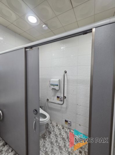 안심 스마트 장치가 설치된 행정복지센터 화장실