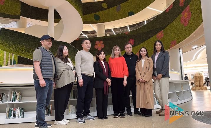 카자흐스탄 대표단, 복합도서관 벤치마킹 위해 경기도서관 방문