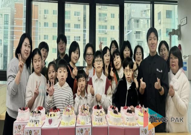 수원시 팔달구 매산동 새마을문고회, 주민들과 함께하는 '달콤한 케이크 만들기' 특강 열어