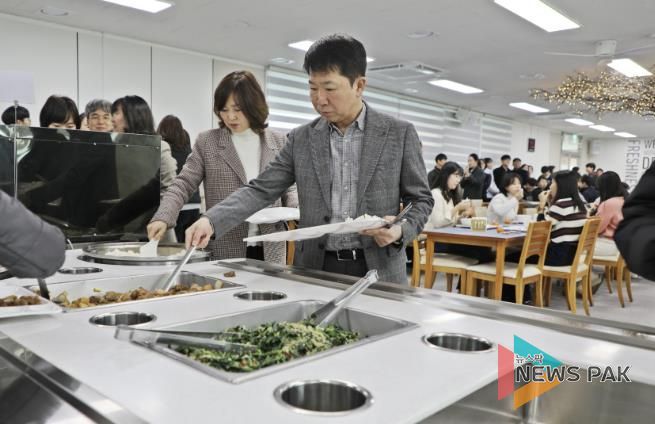 수원시 권선구, 2026 병오년 설날 떡국 행사 진행