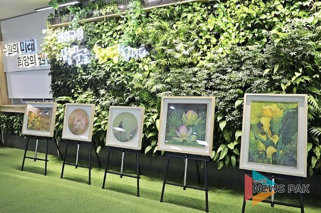 수원시 권선구청 갤러리에 피어난 자연, 최선희 작가 ‘자연을 품다’ 전시 개최