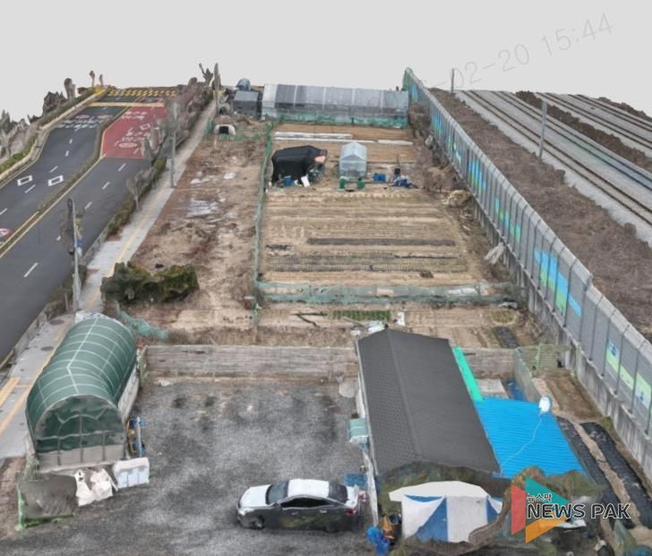 드론으로 촬영한 사유지를 3차원 공간정보 형태로 구축한 모습