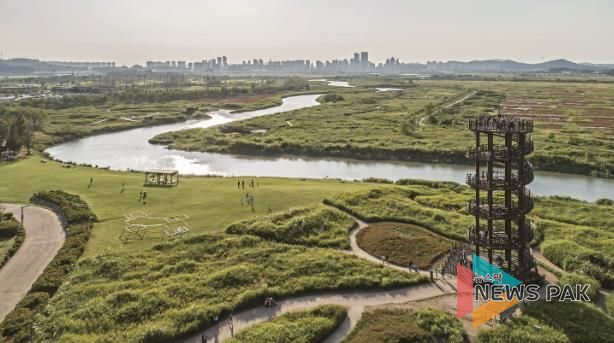 시흥도시공사, 갯골생태공원 ‘주차 무인 정산기’ 다국어 안내 기능 전면 도입