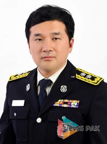 고 성치인 소방경