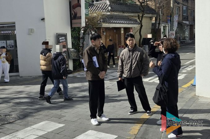 수원시 팔달구 행궁동, 일방통행 지정 위해 팔달경찰서와 '현장 속으로'...안전한 보행 환경 조성 박차