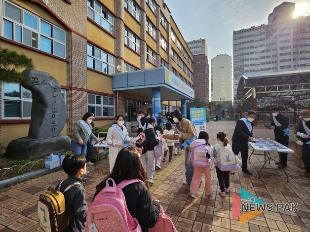 오산시, 결핵예방의 날 맞아 등굣길 결핵ZERO 캠페인 실시
